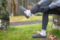 Zimný set Outback + Merino rukavice Grey & Red