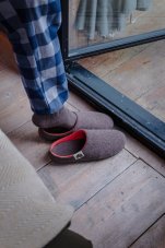 Set Papuče Outback Chocolate & Orange + PONOŽKY